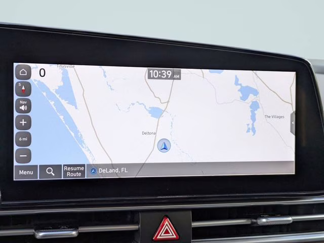 2025 Amazon Gray Hyundai Elantra SEL Convenience FWD Sedan