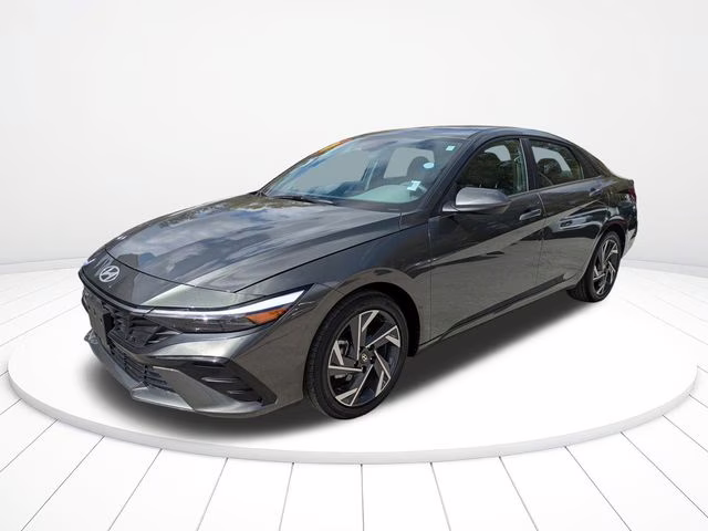 2025 Amazon Gray Hyundai Elantra SEL Convenience FWD Sedan