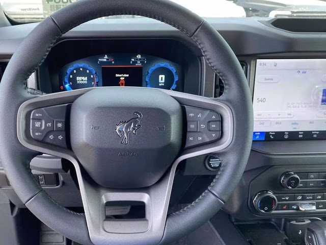 2026 Oxford White Ford Bronco Big Bend 4X4 SUV