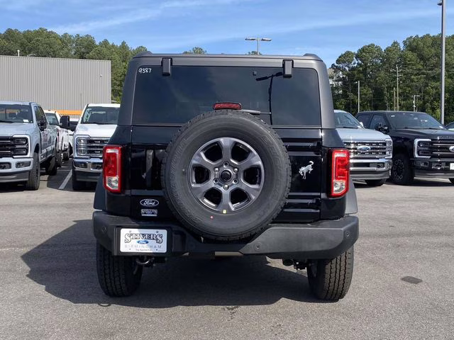 2026 Shadow Black Ford Bronco Big Bend 4X4 SUV
