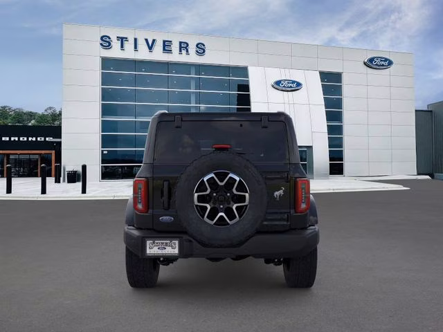 2026 Shadow Black Ford Bronco Outer Banks 4X4 SUV