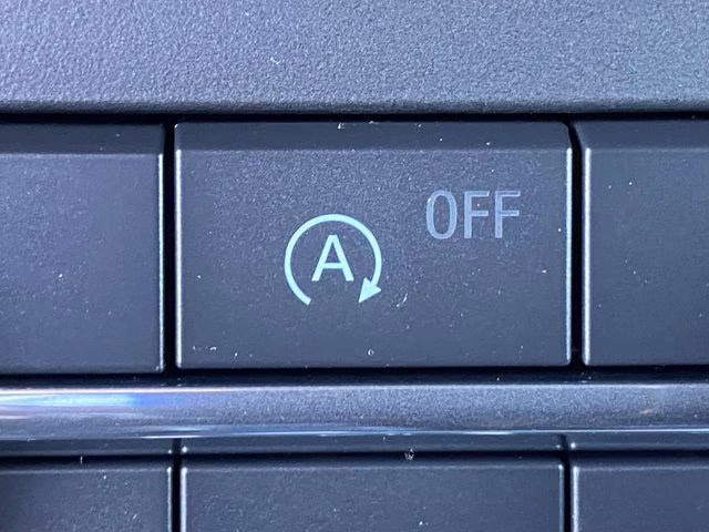 2026 Oxford White Ford Bronco Outer Banks 4X4 SUV