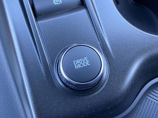 2026 White Ford Explorer ST-Line 4X4 SUV