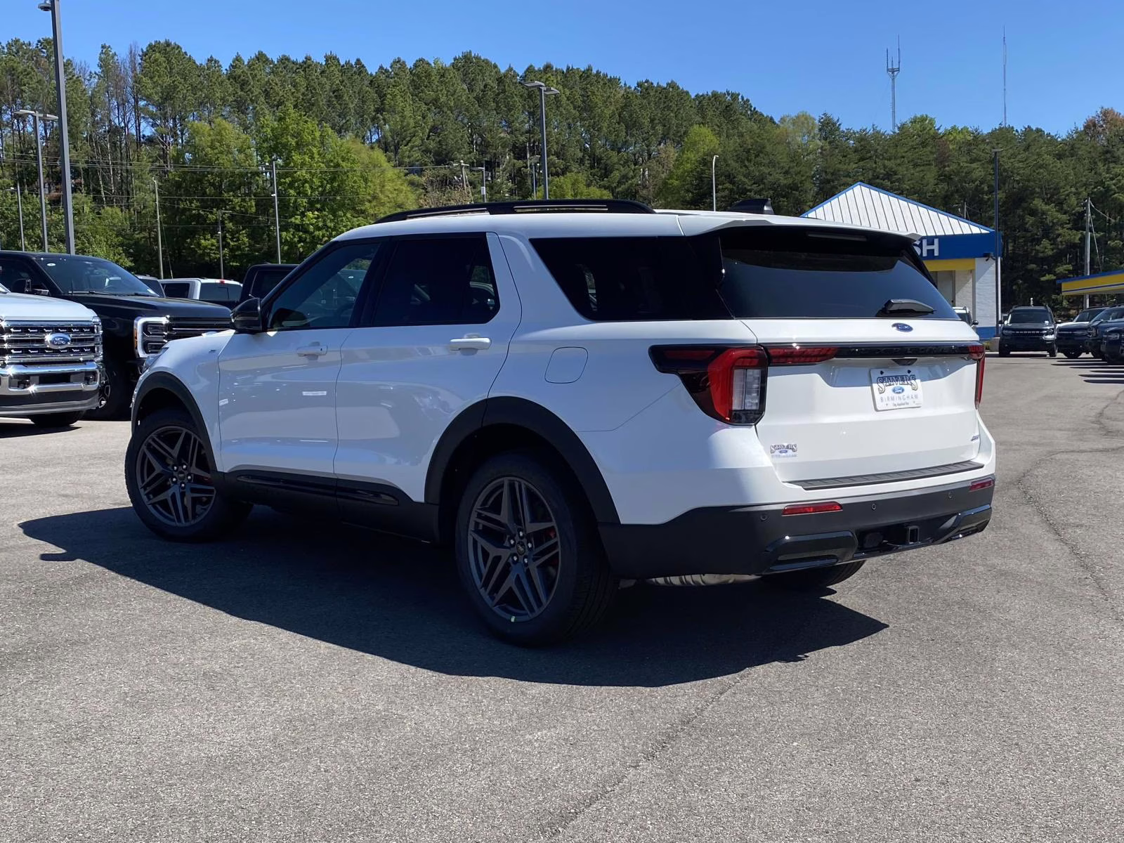 2026 White Ford Explorer ST-Line 4X4 SUV