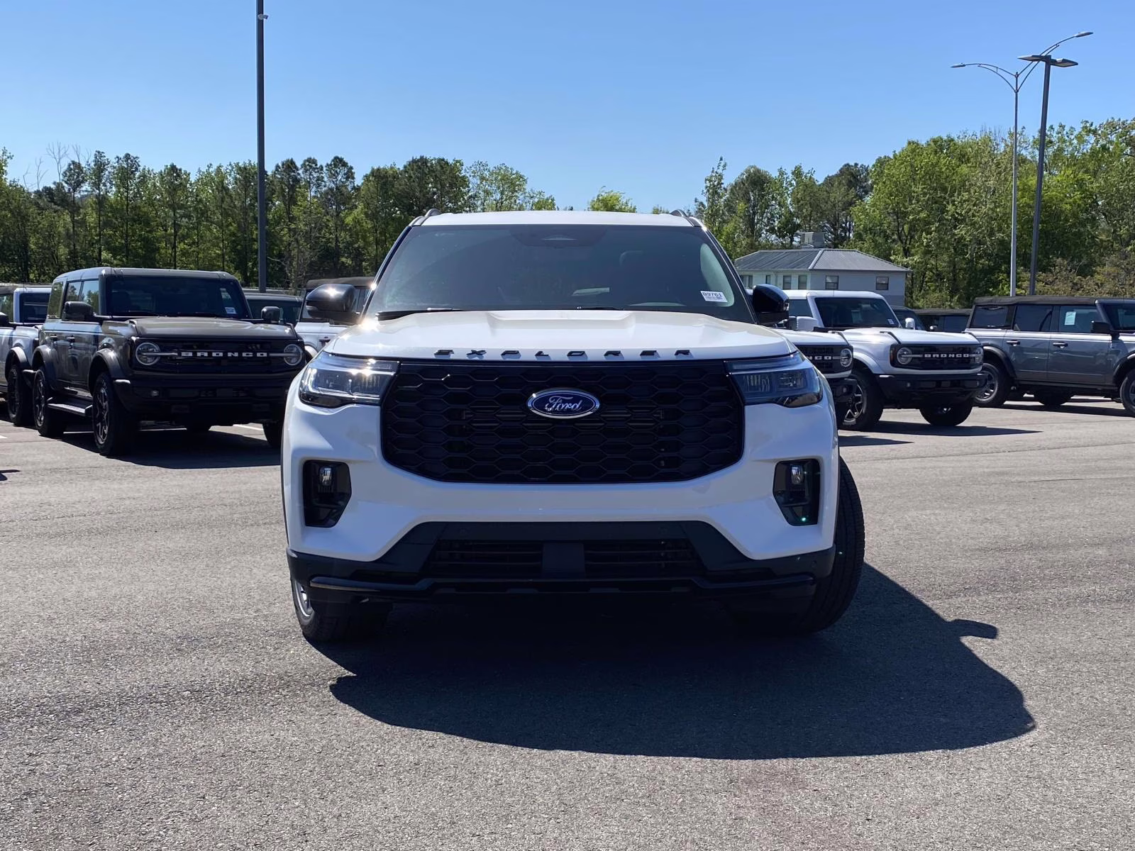 2026 White Ford Explorer ST-Line 4X4 SUV