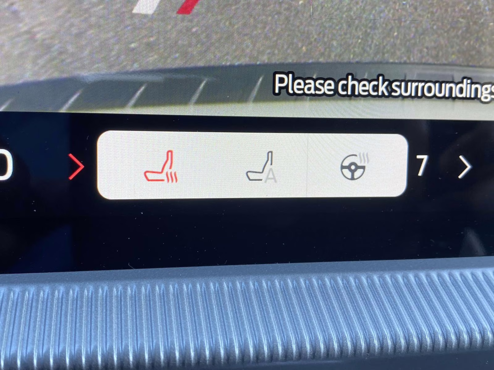 2026 White Ford Explorer ST-Line 4X4 SUV