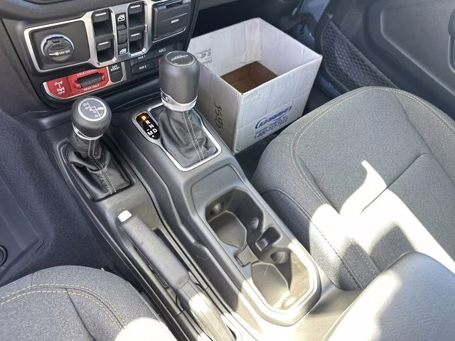 2026 Anvil Clearcoat Jeep Gladiator Willys 4X4 Truck