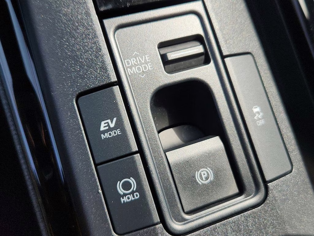 2025 Wind Chill Pearl Toyota Prius Nightshade FWD Hatchback