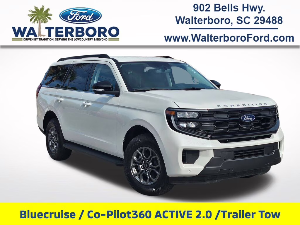 2026 Star White Metallic Tri-Coat Ford Expedition Active RWD SUV