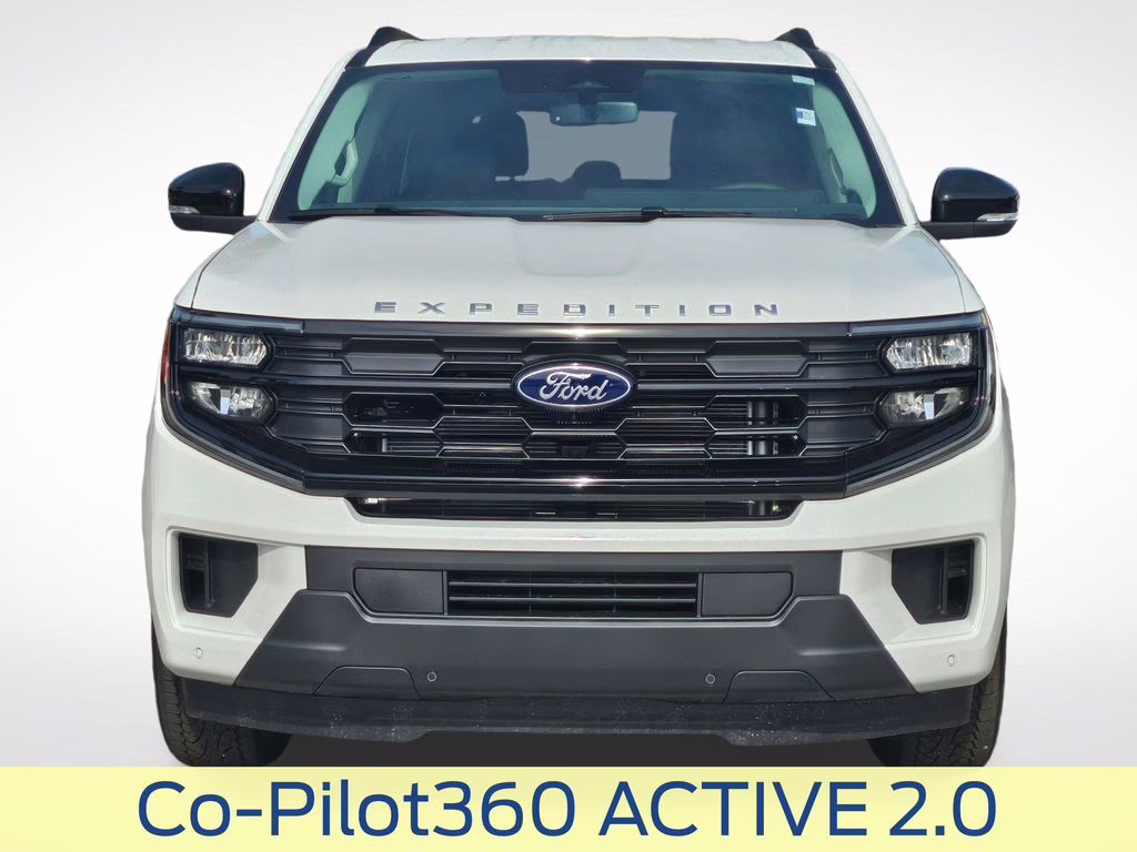 2026 Star White Metallic Tri-Coat Ford Expedition Active RWD SUV