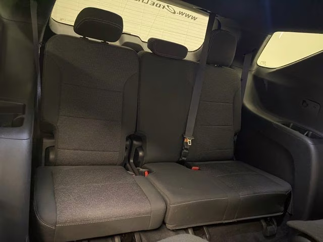 2024 Sterling Gray Metallic Chevrolet Traverse LT AWD SUV