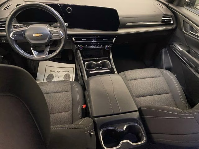 2024 Sterling Gray Metallic Chevrolet Traverse LT AWD SUV