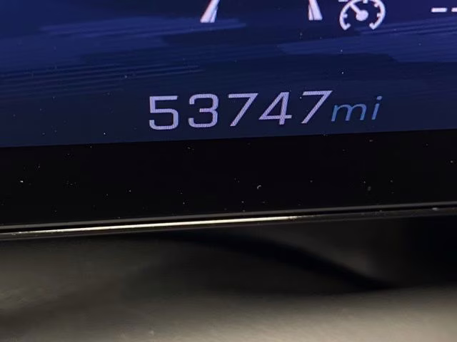 2024 Sterling Gray Metallic Chevrolet Traverse LT AWD SUV