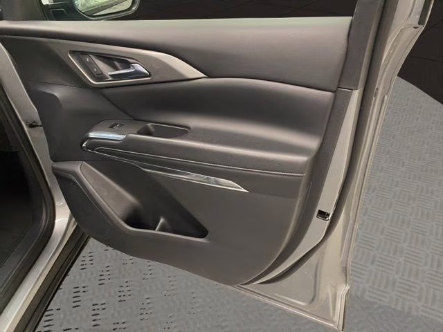 2024 Sterling Gray Metallic Chevrolet Traverse LT AWD SUV