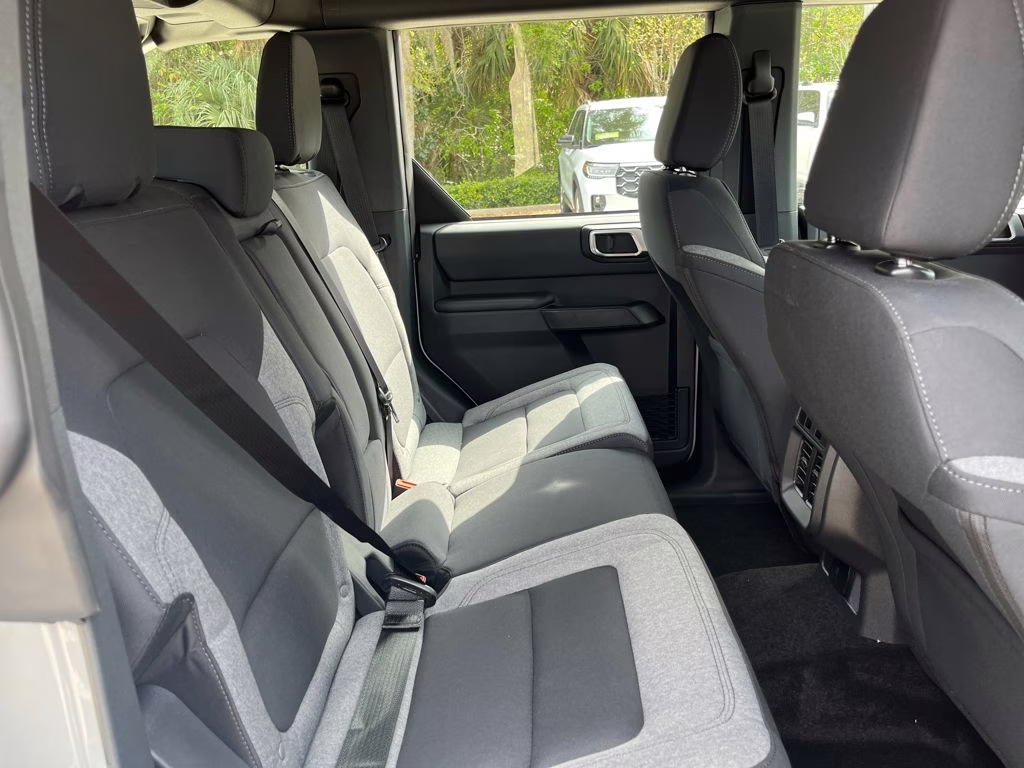 2026 Avalanche Gray Ford Bronco Base 4X4 SUV