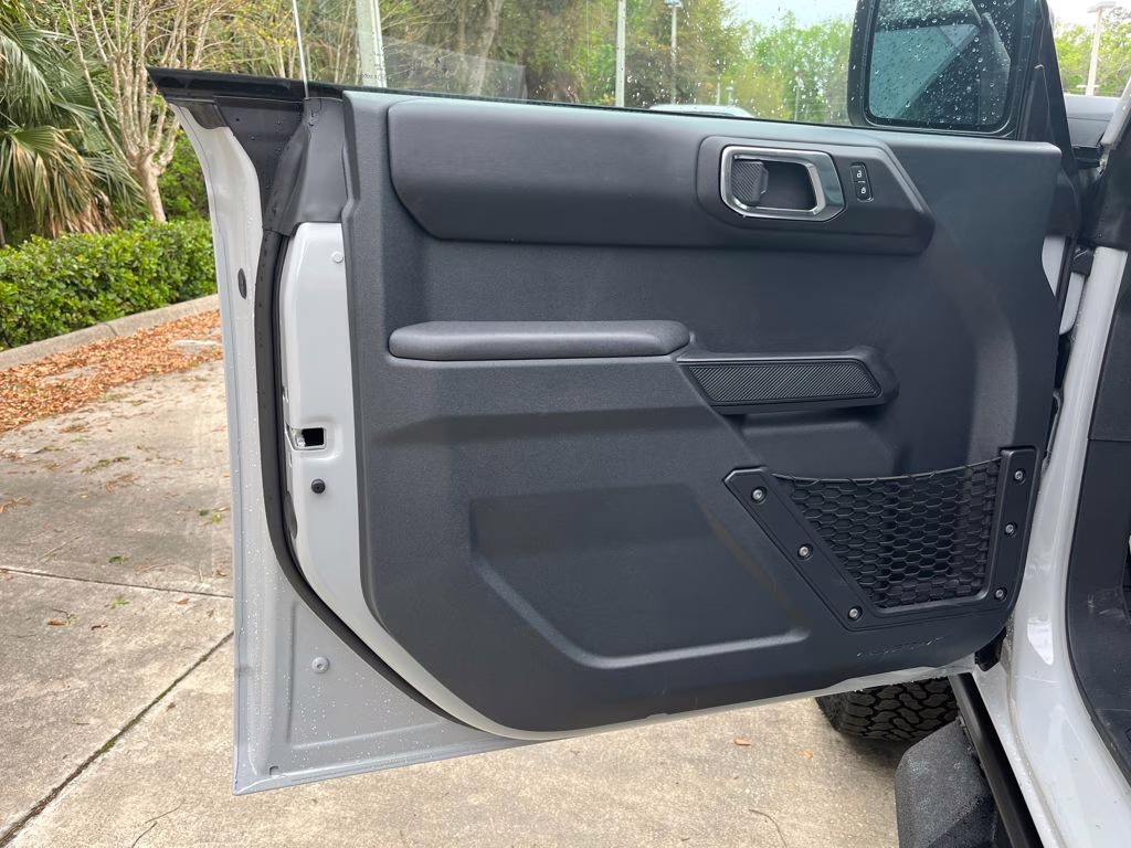 2026 Avalanche Ford Bronco Badlands 4X4 SUV