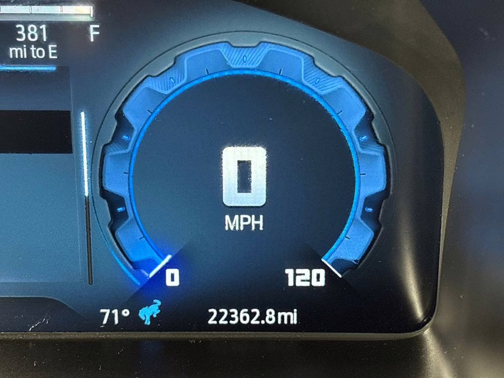 2025 Desert Sand Ford Bronco Outer Banks 4X4 SUV