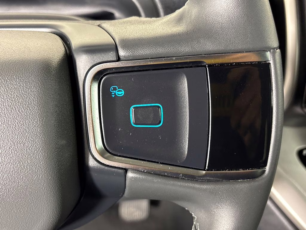 2025 Space Silver Metallic Ford Expedition Active RWD SUV