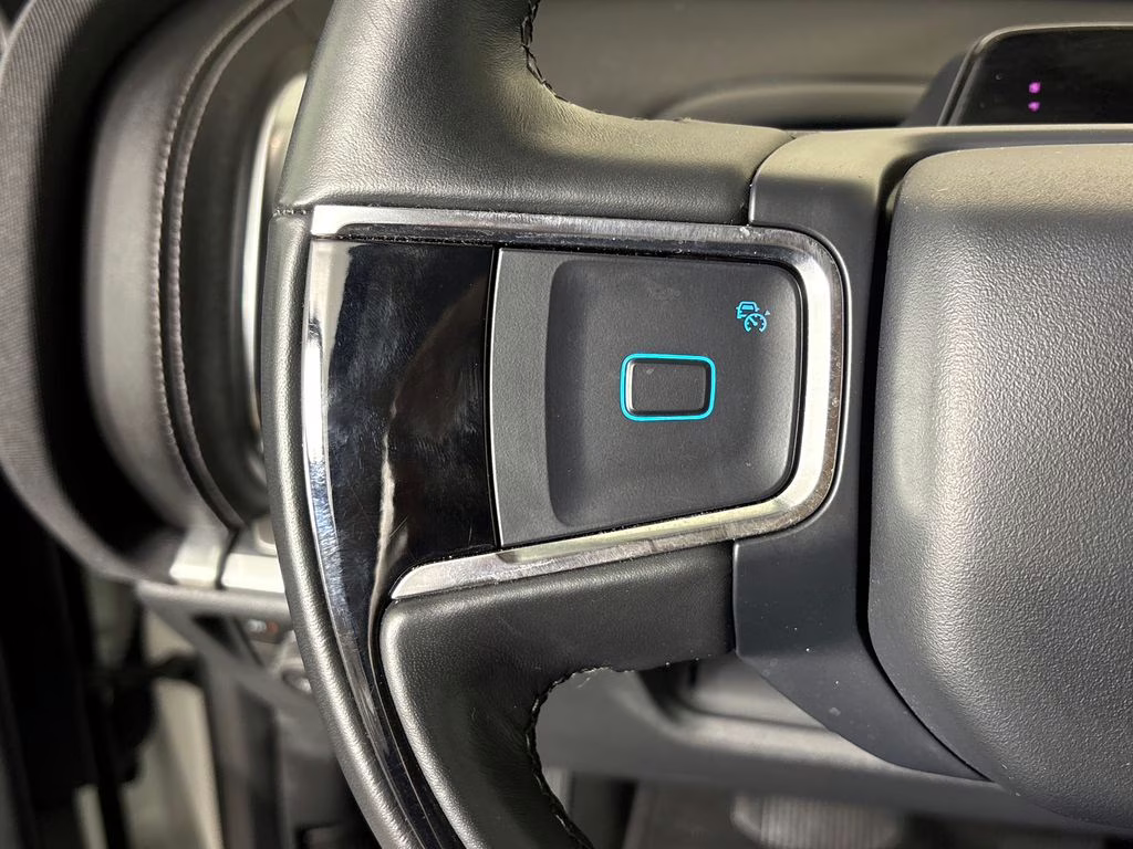 2025 Star White Metallic Tri-Coat Ford Expedition Platinum 4X4 SUV