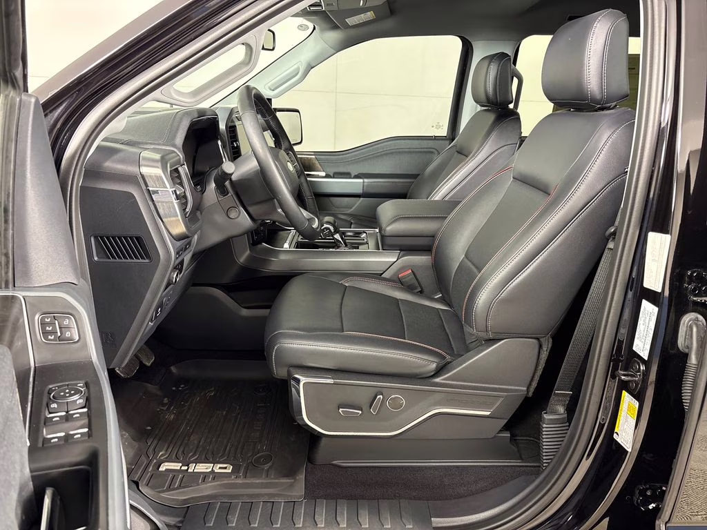 2023 Agate Black Metallic Ford F-150 Lariat 4X4 Truck