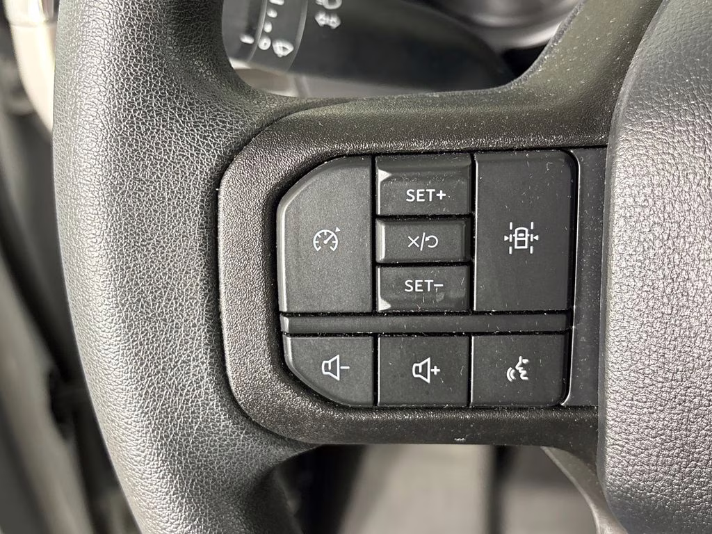 2023 Avalanche Ford F-150 XLT 4X4 Truck