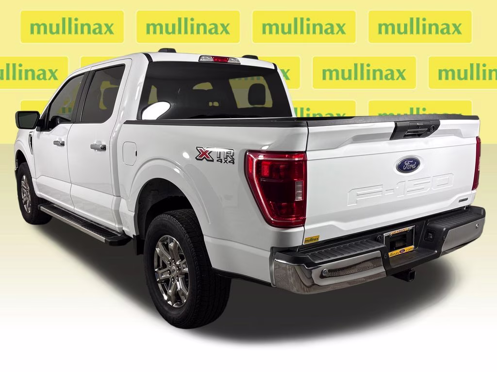 2022 Oxford White Ford F-150 XLT 4X4 Truck