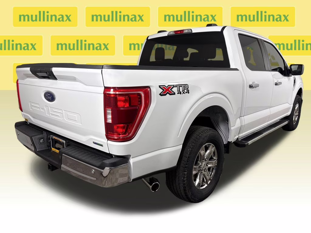 2022 Oxford White Ford F-150 XLT 4X4 Truck