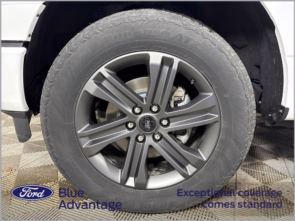 2023 Oxford White Ford F-150 Lariat 4X4 Truck