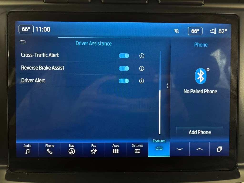 2023 Oxford White Ford F-150 Lariat 4X4 Truck