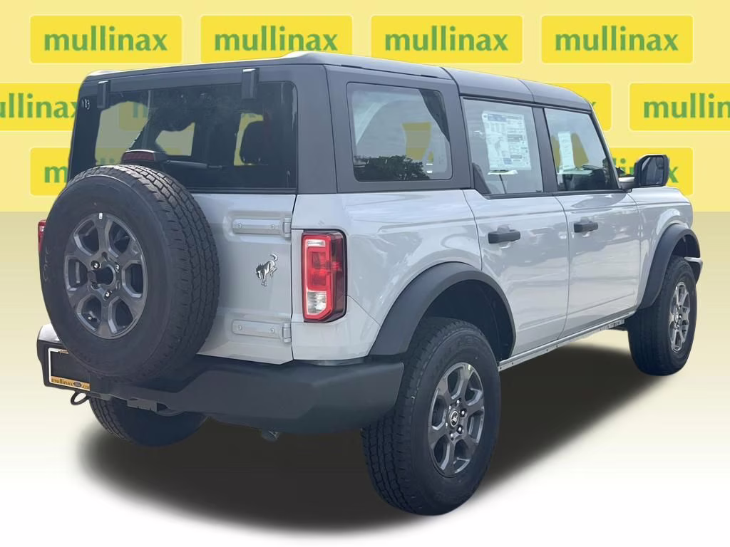 2026 Avalanche Gray Ford Bronco Base 4X4 SUV