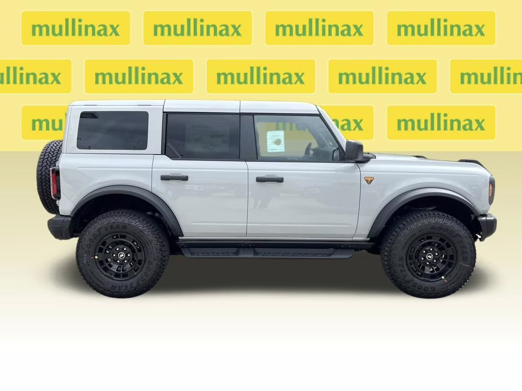 2026 Avalanche Ford Bronco Badlands 4X4 SUV