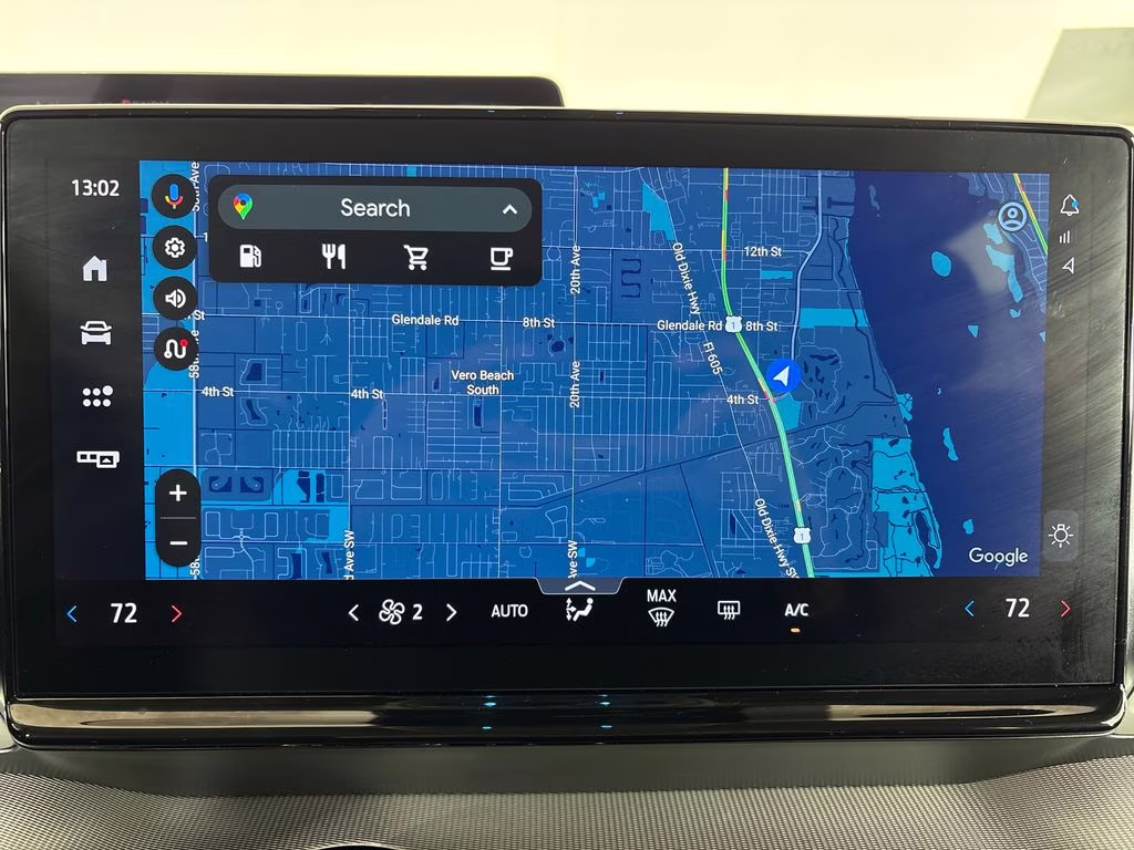 2025 Space Silver Metallic Ford Expedition Active RWD SUV