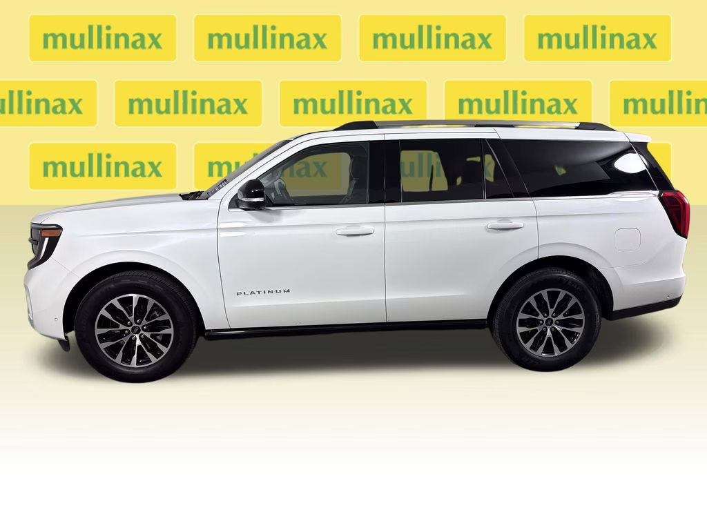 2025 Star White Metallic Tri-Coat Ford Expedition Platinum 4X4 SUV