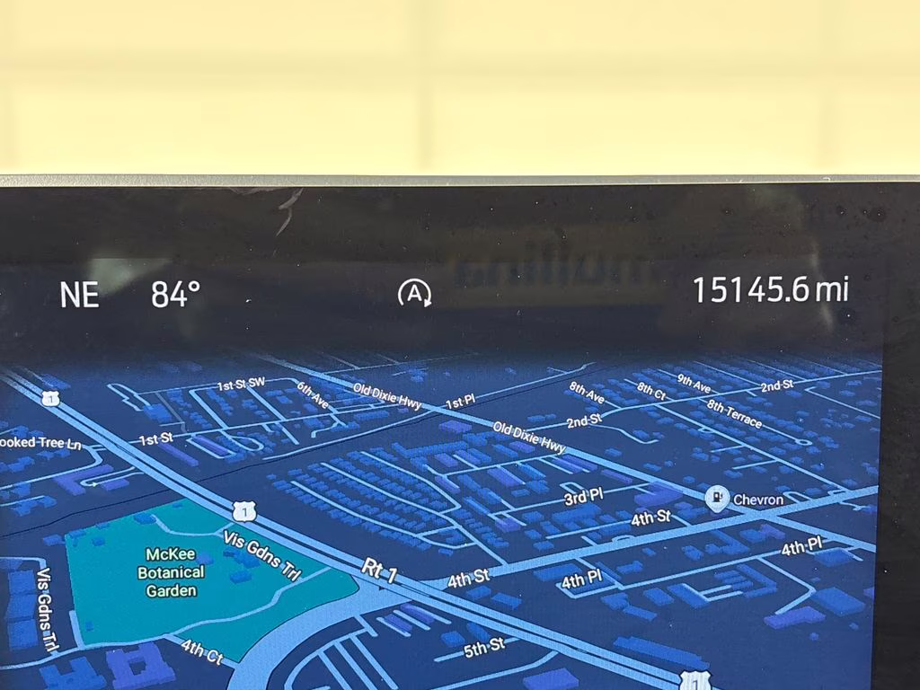 2025 Star White Metallic Tri-Coat Ford Expedition Platinum 4X4 SUV