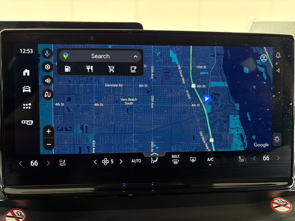 2025 Star White Metallic Tri-Coat Ford Expedition Platinum 4X4 SUV