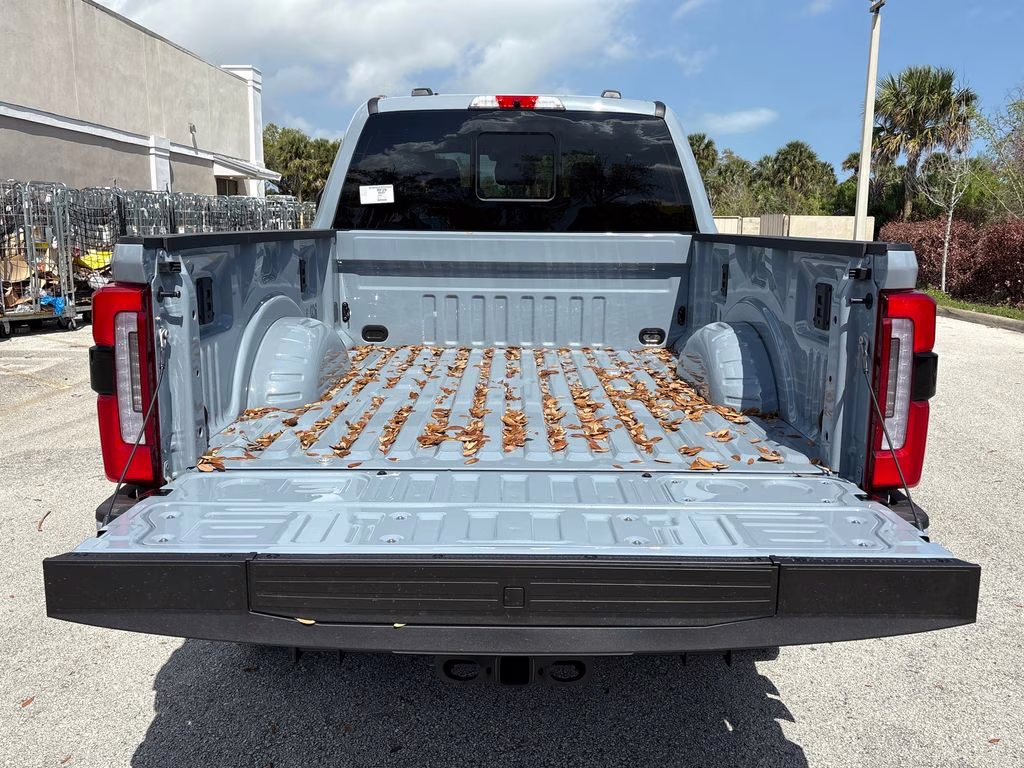 2026 Gray Metallic Ford Super Duty F-350 SRW Platinum 4X4 Truck