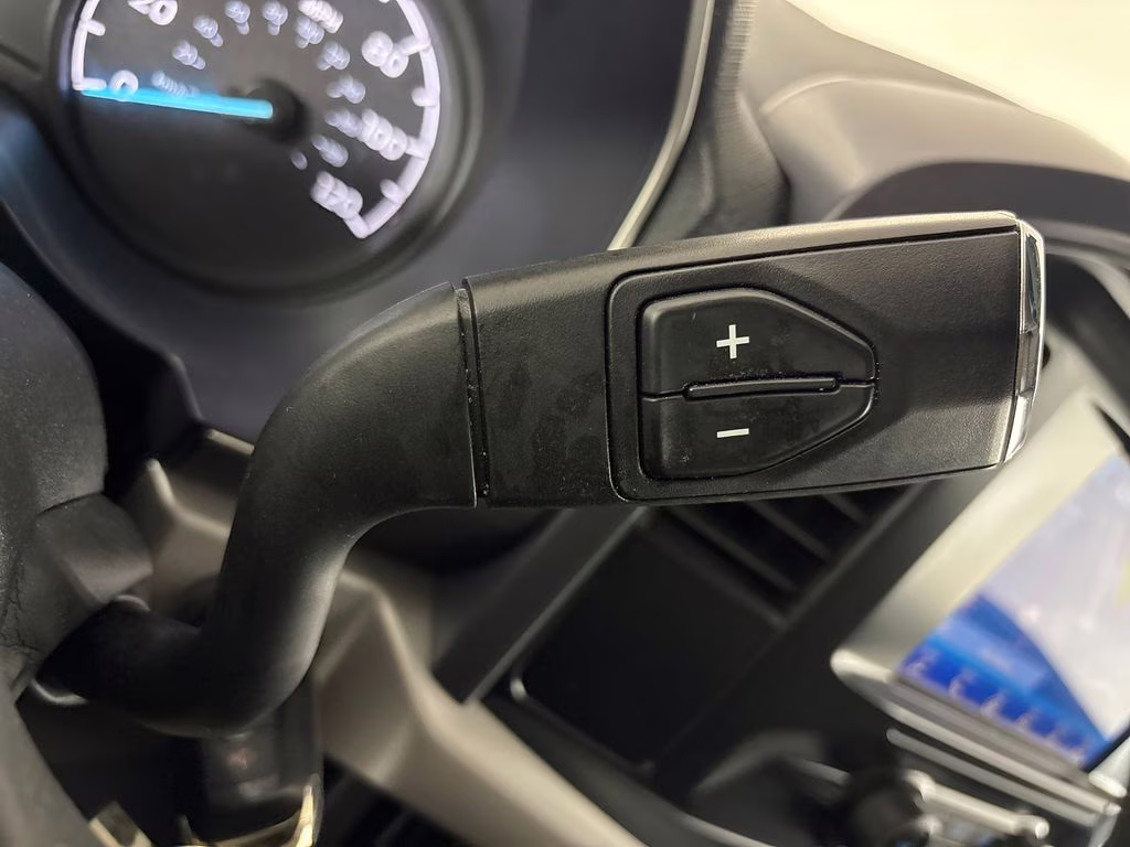 2023 Avalanche Ford F-150 XLT 4X4 Truck