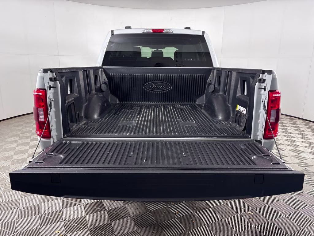 2023 Avalanche Ford F-150 XLT 4X4 Truck