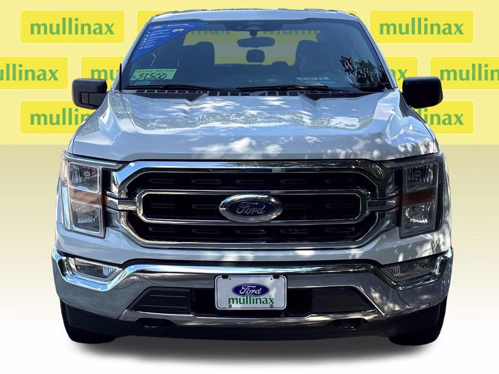 2022 Oxford White Ford F-150 XLT 4X4 Truck