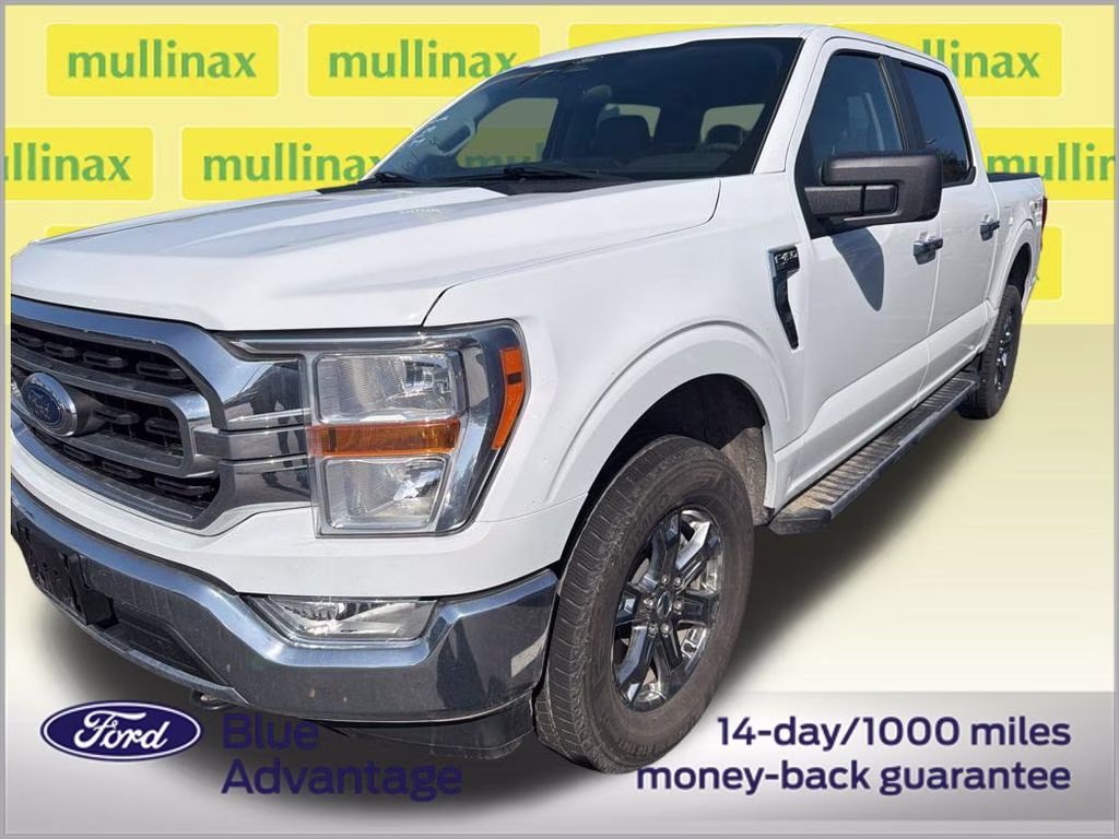 2022 Oxford White Ford F-150 XLT 4X4 Truck
