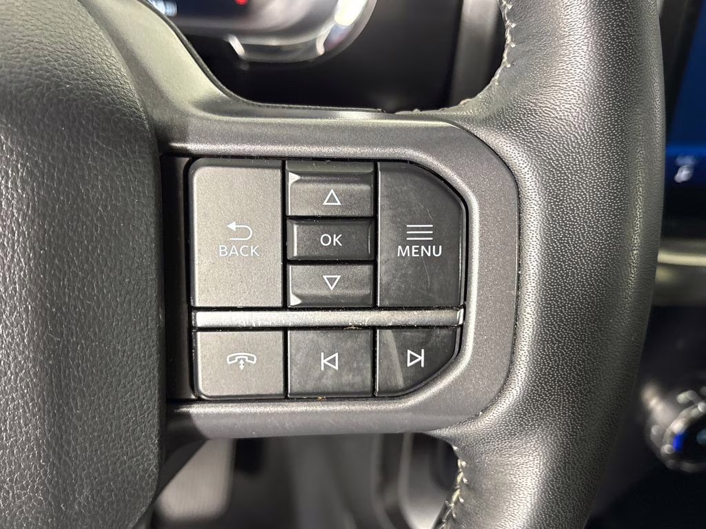 2023 Oxford White Ford F-150 Lariat 4X4 Truck