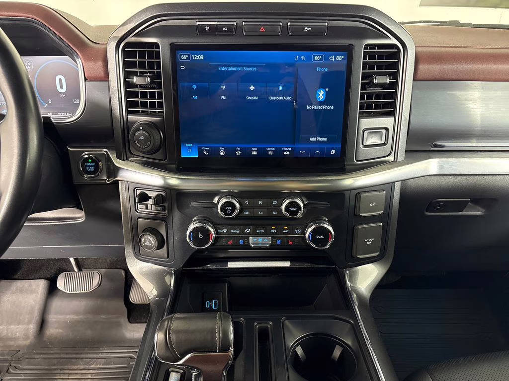 2023 White Metallic Ford F-150 Lariat RWD Truck