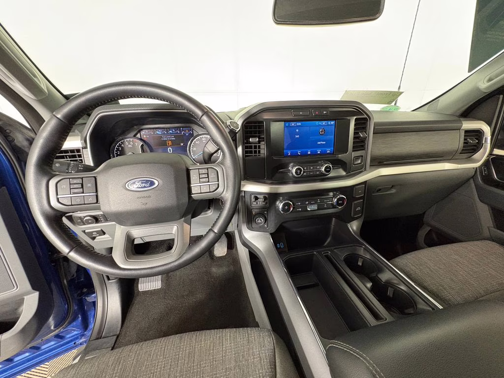 2022 Atlas Blue Metallic Ford F-150 XLT 4X4 Truck