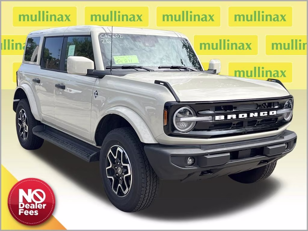2026 Desert Sand Ford Bronco Outer Banks 4X4 SUV