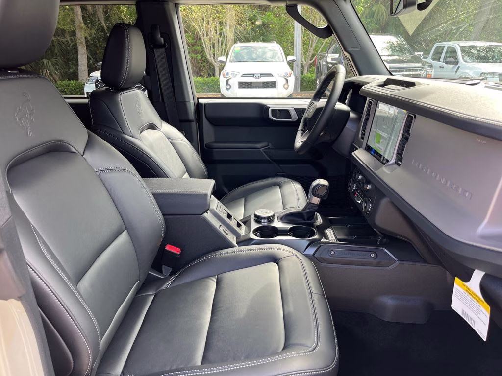 2026 Desert Sand Ford Bronco Outer Banks 4X4 SUV