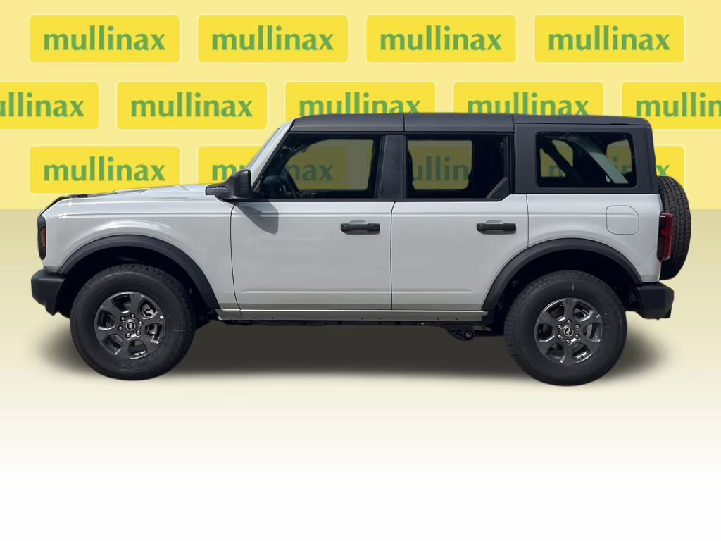 2026 Avalanche Gray Ford Bronco Base 4X4 SUV