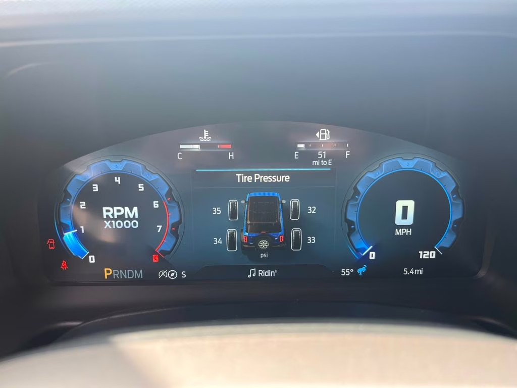 2026 Avalanche Gray Ford Bronco Base 4X4 SUV