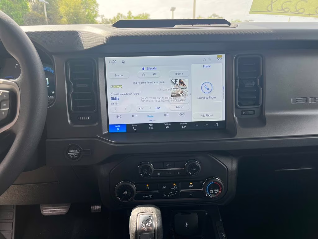 2026 Avalanche Gray Ford Bronco Base 4X4 SUV