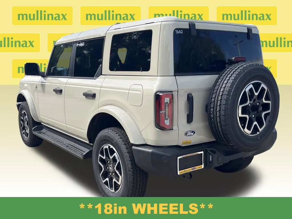 2026 Desert Sand Ford Bronco Outer Banks 4X4 SUV