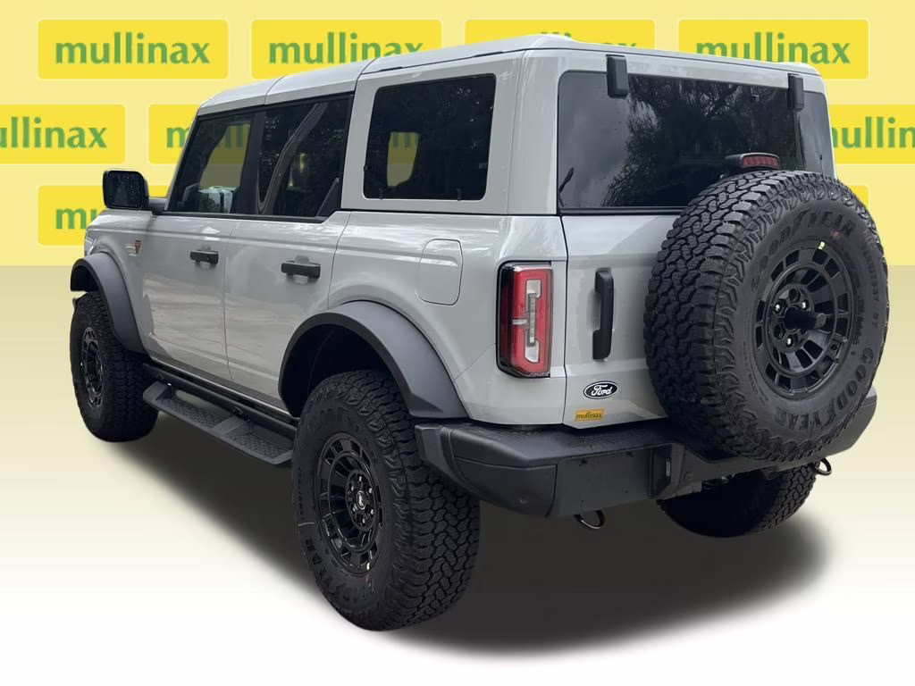 2026 Avalanche Ford Bronco Badlands 4X4 SUV